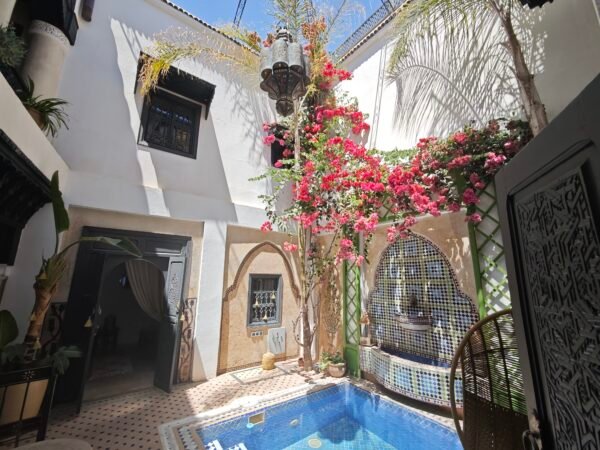 Charmant Riad authentique 114 m2/sol Est medina